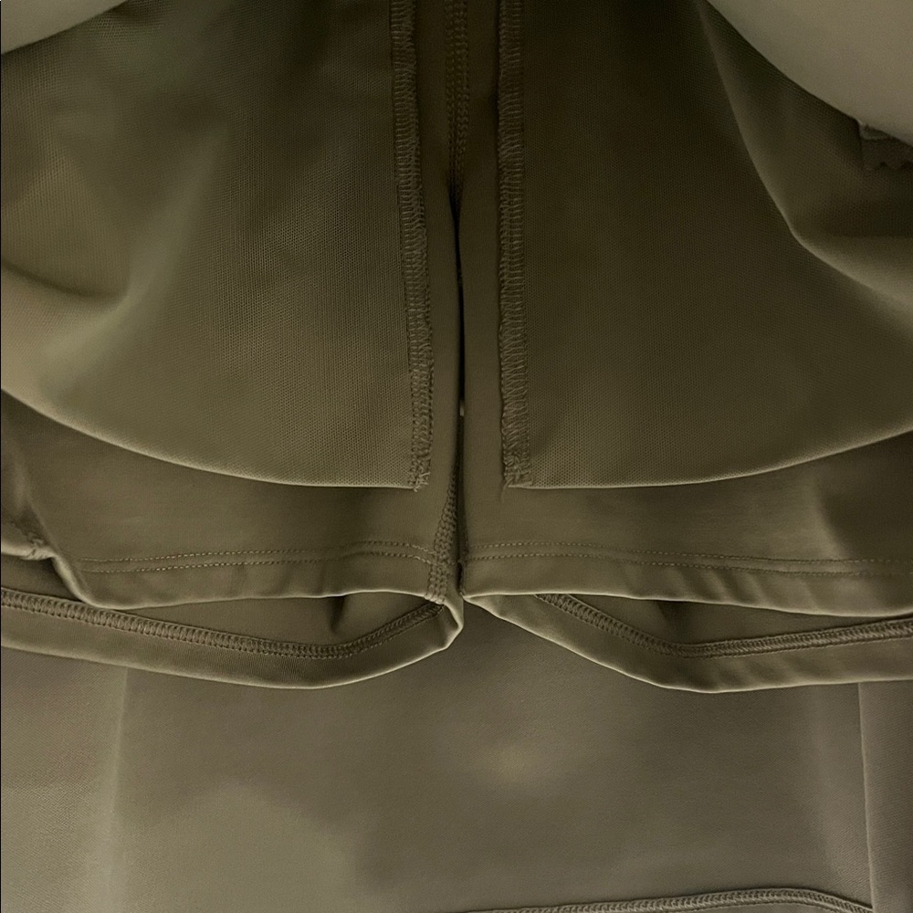 ATHLETA FAIRWAY HIGH RISE GOLF SKORT - S S Eucalyptus Olive - Picture 6 of 6